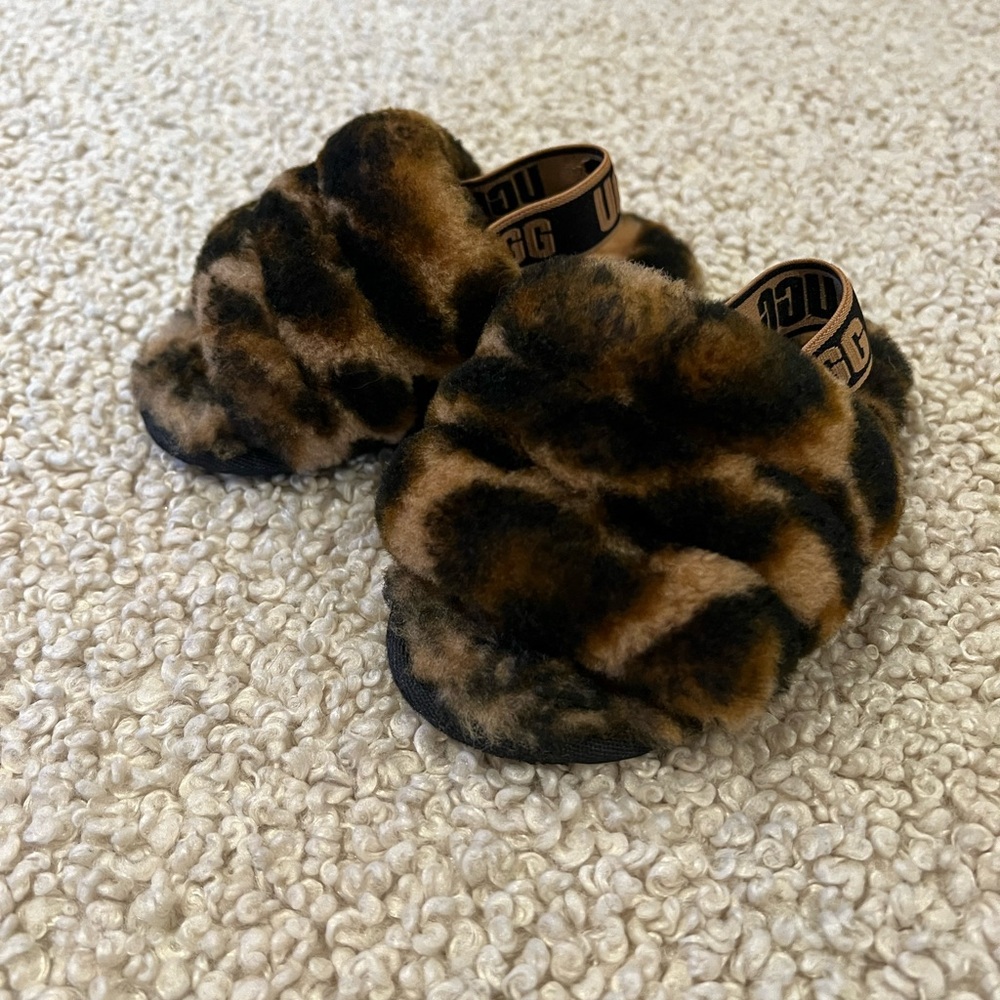 UGG Kids Fluff Yeah Fuzzy Leopard Slippers